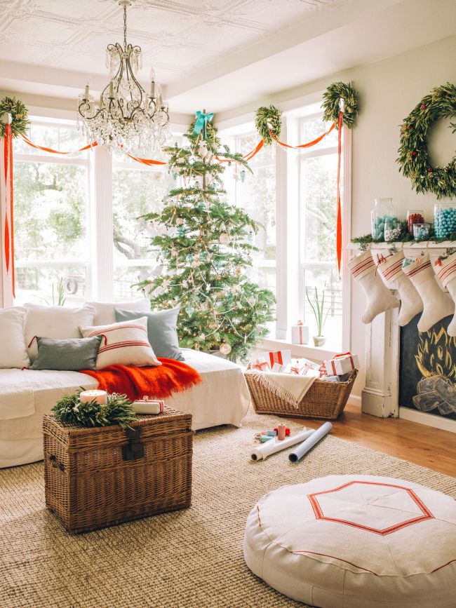 How to Decorate a Small Living Room for Christmas