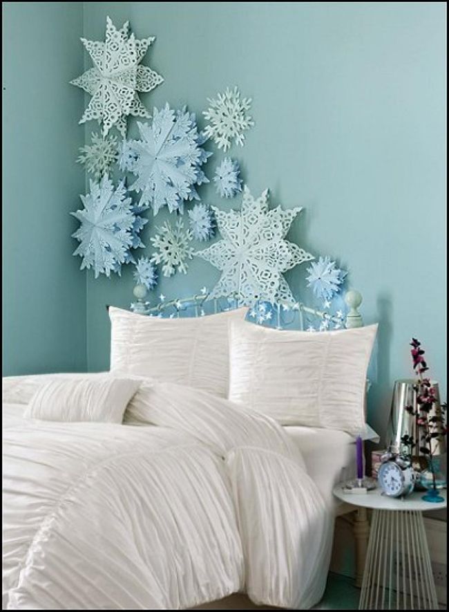 How to Decorate your Bedroom for Christmas