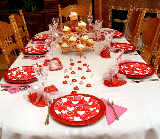 Valentine Banquet Table Decorations